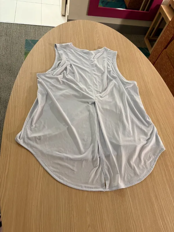 Lululemon Tank Top Estimate Size 6 Light Blue Lightweight Sheer Pastel Open Back - Image 5