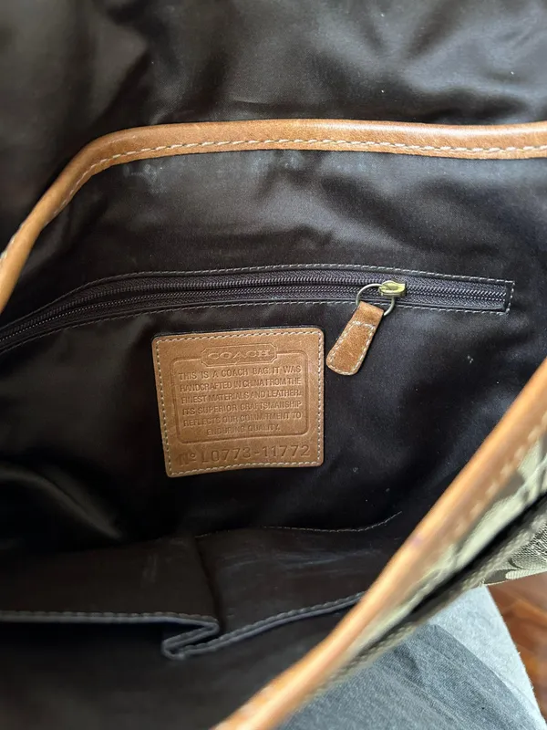 Vintage  Buckle Shoulder Bag - Image 3