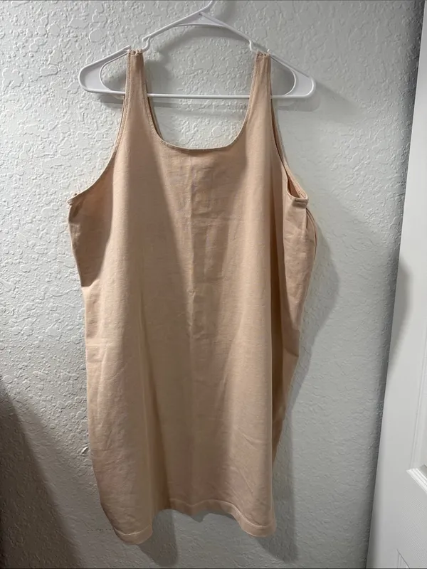 Nike Sleeveless Sleeveless Dress in Beige Size Large - Image 4