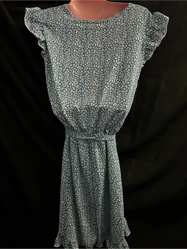 Cupshe Women’s Sleeveless Blue & White Floral Printed Tie-Waist Romper MD NWT - Image 2