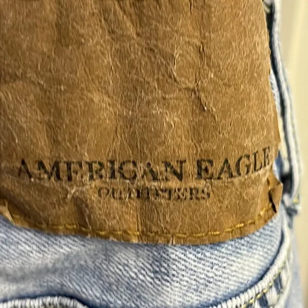 American Eagle Light Wash Distressed Faded Flex Skinny Jean Shorts- Size 34 - Image 8