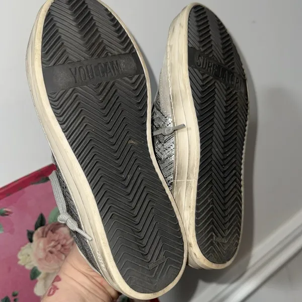 P448 sneakers size 5 Made to look worn silver gray black tartan John - Image 4