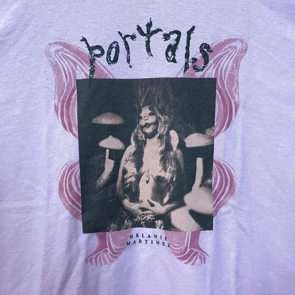 Melanie Martinez Portals Popstar Tshirt size XL - Image 2