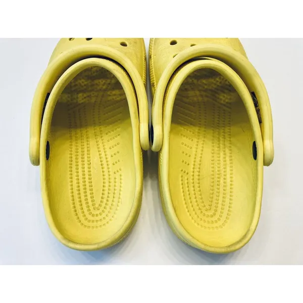 Crocs Classic Clogs Unisex Size M4 W6 Yellow Slip On Water Shoes‎ Comfort - Image 5