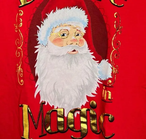 Believe in Magic Santa Christmas Red T Shirt Size XL but measures like a Large - Image 3