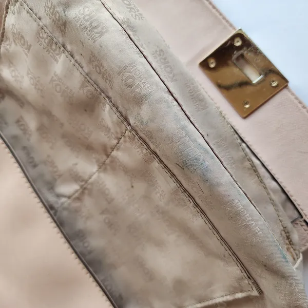 Michael Kors Tina studded shoulder bag in ballet pink saffiano leather - Image 8