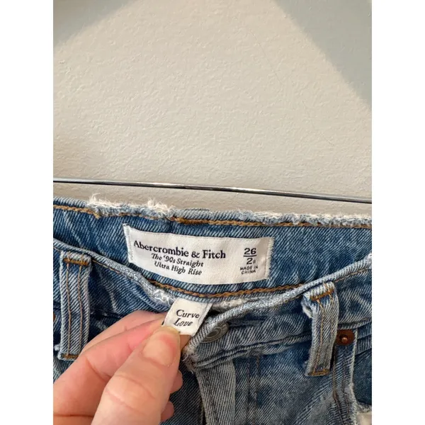 Abercrombie Fitch Curve Love The 90s‎ Straight Ultra High Rise Jeans Size 26 - Image 2