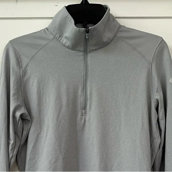Nike Golf Women’s Dri-fit Quarter Zip Pullover Gray Medium - Image 3