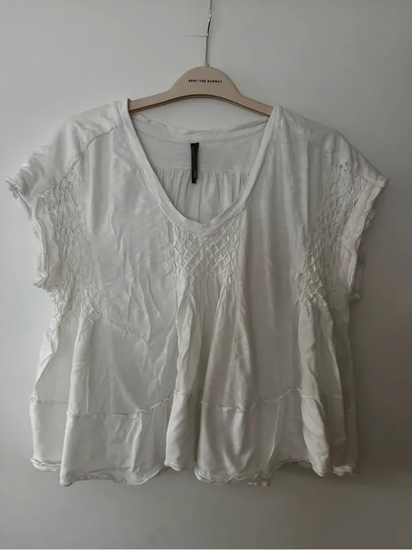 Anthropologie Women’s White Short-Sleeve V-Neck Smocked Tunic - Image 2