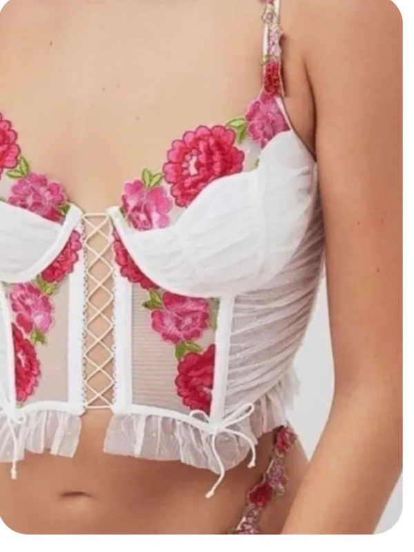 For Love and Lemons white embroidered rose bra corset bustier crop top XS - Image 3
