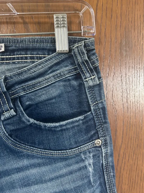 Volume size 28(5/6) junior Levi’s - Image 7