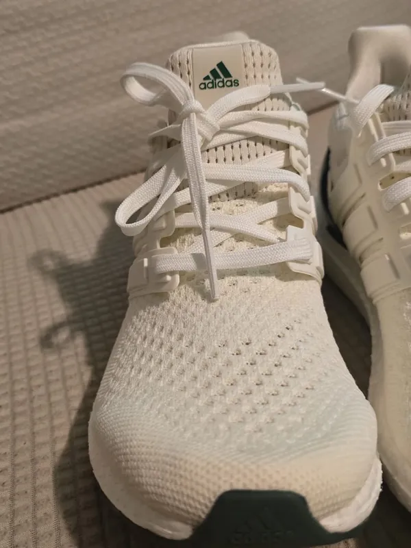 adidas Cream Knit Sneakers with Green Accents - Image 2
