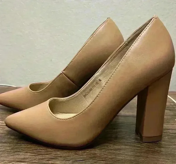 IDIFU 4in chunky block heel pump Tan Size 6 - Image 5