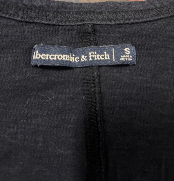 Abercrombie & Fitch Women's Navy Round Neck Casual Short Sleeve Tee Top Size Small. EUC. Smoke free home. - Image 6