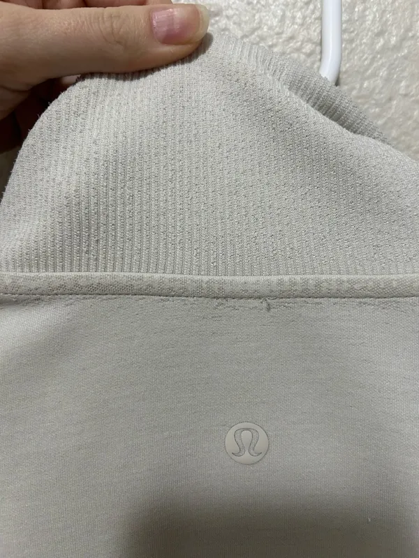 Lululemon Brushed Softstreme Half Zip Sweatshirt Size 8 Loungewear Comfy - Image 4