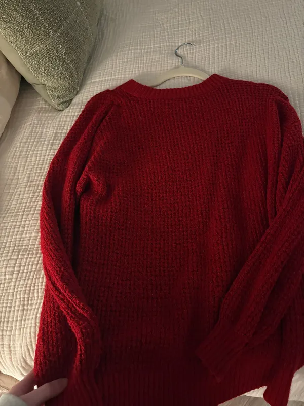 American Eagle Sweater - Image 3