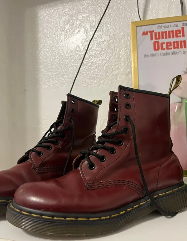 Dr. Martens 1460 Smooth Leather Boots - Image 4