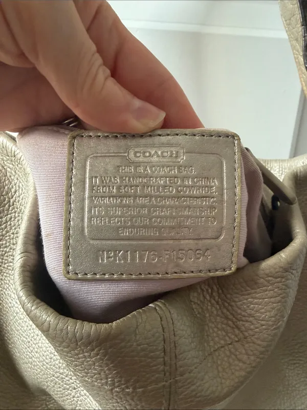 Coach Silver Metallic Pebbled Leather Brooke Duffle Hobo Bag F15064 - Image 2