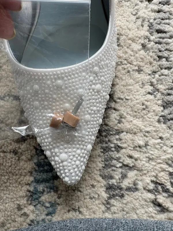Silver Slipper Size 7 pearl heels - Image 4