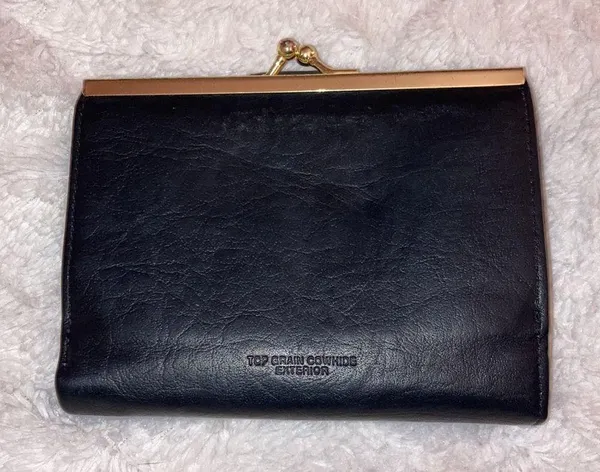 Small Black Top Grain Cowhide Leather Wallet - Image 2