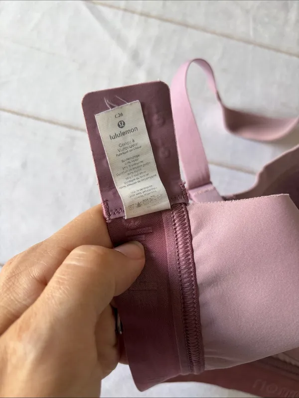 lululemon athletica Fine Form Mauve Sports Bra - Image 5