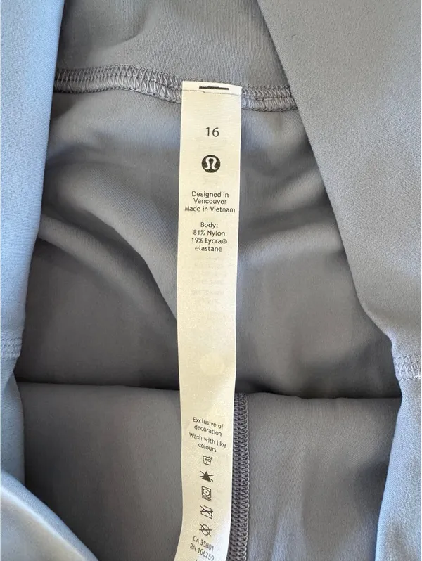 Lululemon Align High Rise 25” Chambray Size 16 NWOT - Image 4