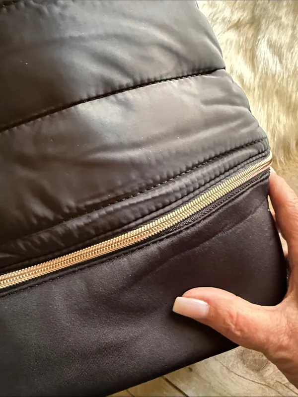Stella & Dot ‘Crush It’ Black Quilted Backpack with Rose Gold Hardware NWOT - Image 4