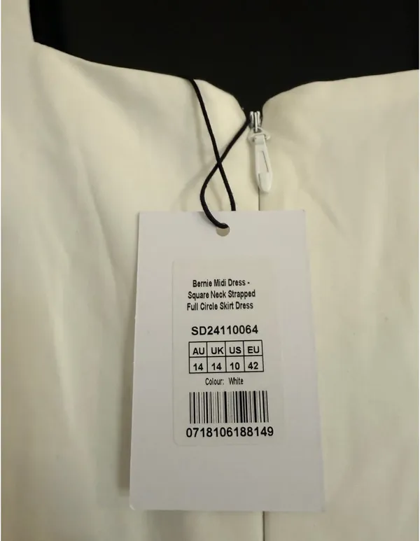 NWT Showpo KHARI MIDI DRESS size 10 - Image 7