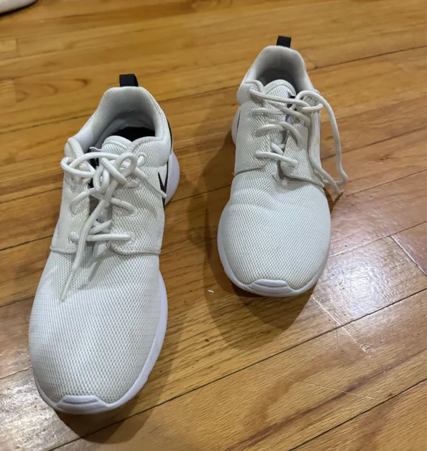 Nike Roshe Sneakers White - Image 5