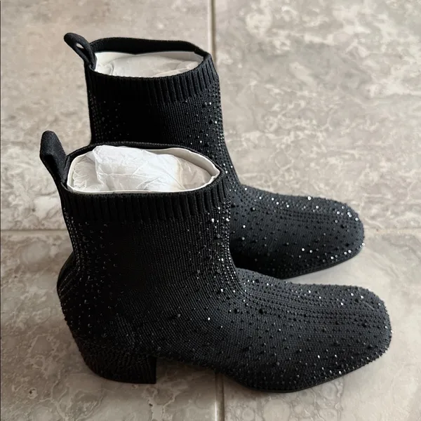 Kenneth Cole Reaction Renee Chelsea Jewel Booties in Black Knit, Size 5 NEW - Image 5