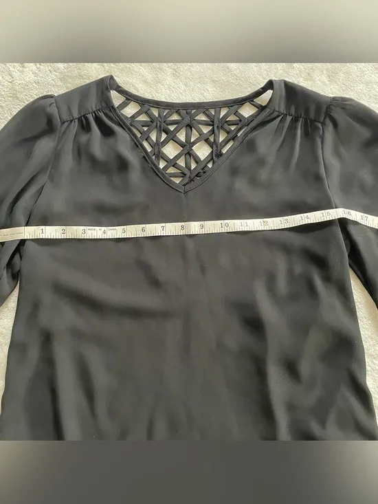 IZ Byer Black Lattice Back Blouse size XS - Image 5