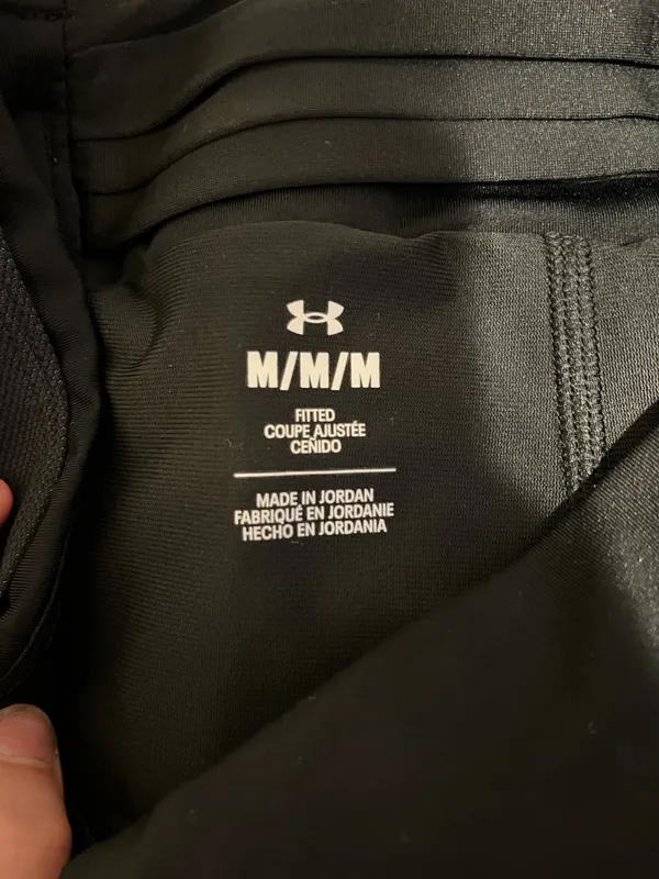 Under Armour Shorts Black - Image 4