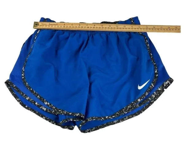Nike Dri-fit athletic shorts size large - Image 2