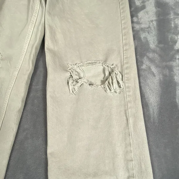 PacSun Jeans 90's Boyfriend Women's Sz 24 Beige Cotton Ripped Knees Distressed‎ - Image 2
