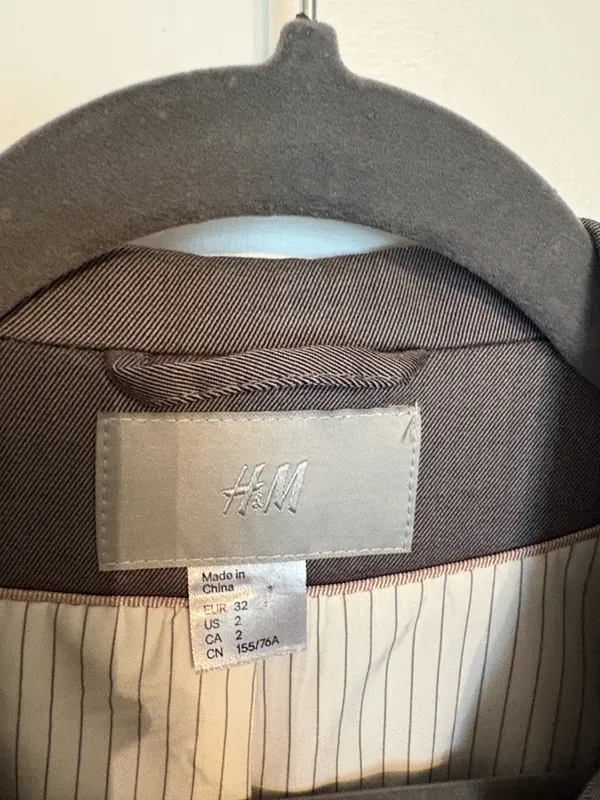 H&M Gray Blazer Jacket - Image 3