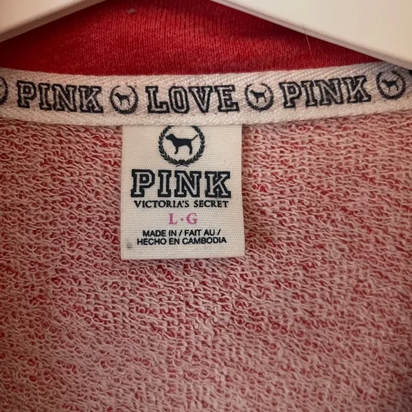 PINK Victoria's Secret Women's Coral Sweater - Image 2