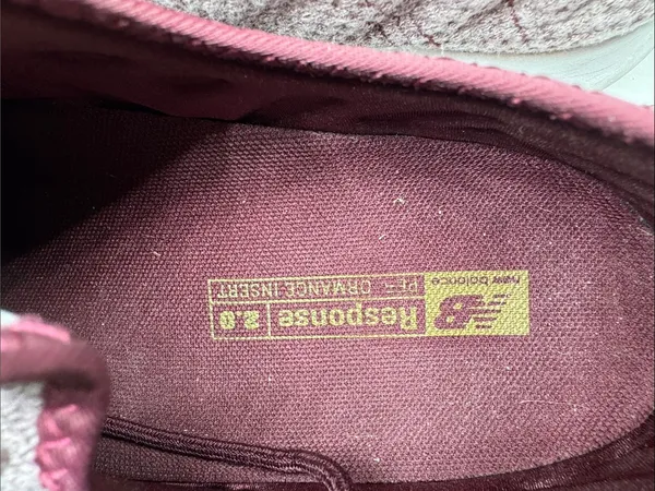 New Balance Women's FuelCore Coast Sneakers 9 maroon casual walking athletic - Image 4