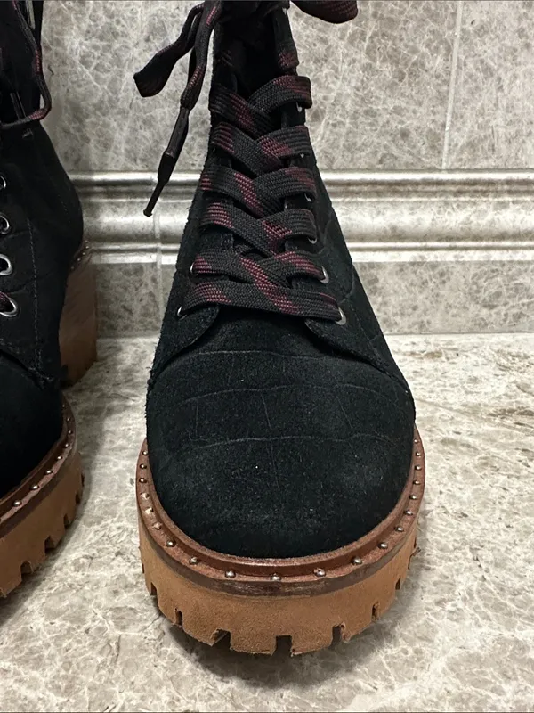 Vince Camuto Debsen Suede Lug Sole Boots Size 8.5 Euro 39 Black - Image 5