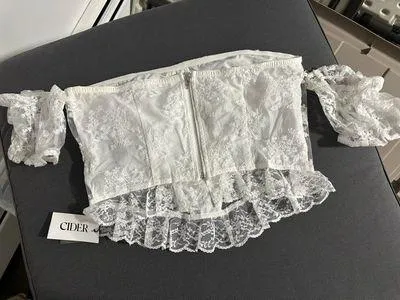 Cider Lace Top - Image 2