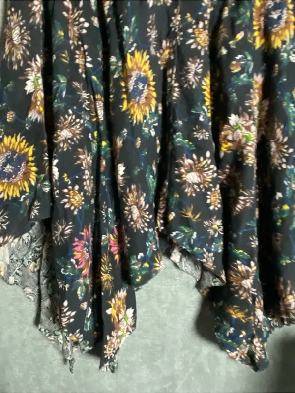 Dark‎ Floral Handkerchief Hem Skirt asymmetrical size XS/ small lagenlook boho - Image 8