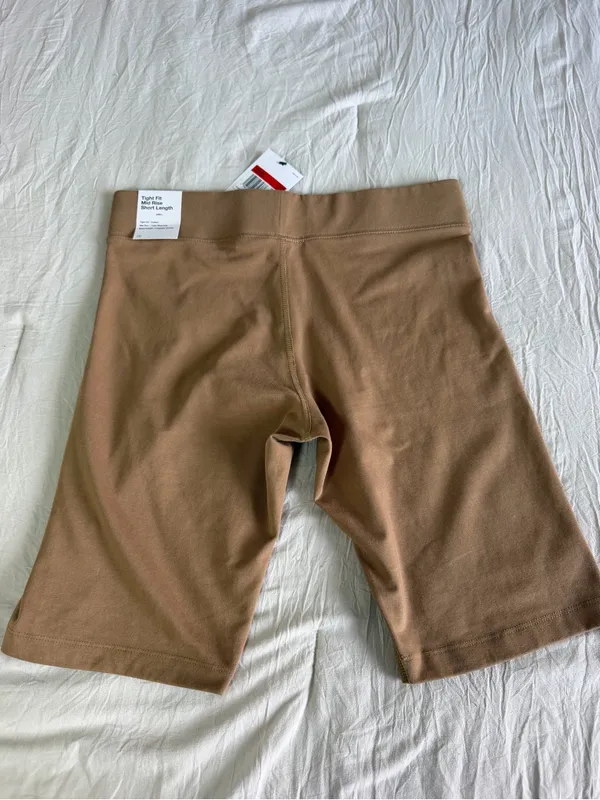 Nike Women's Tan Bike Shorts with White Swoosh - Image 4