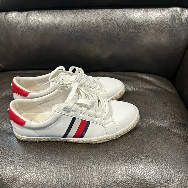 Tommy Hilfiger Sneaker white size 7.5 Women’s - Image 4