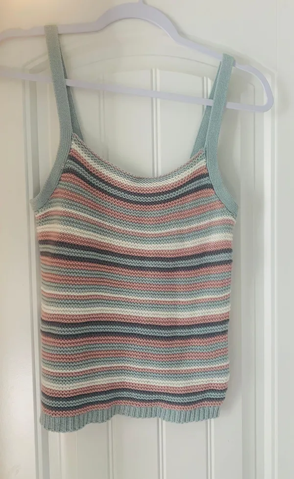 Pink Rose Knit Tank Top - Image 2