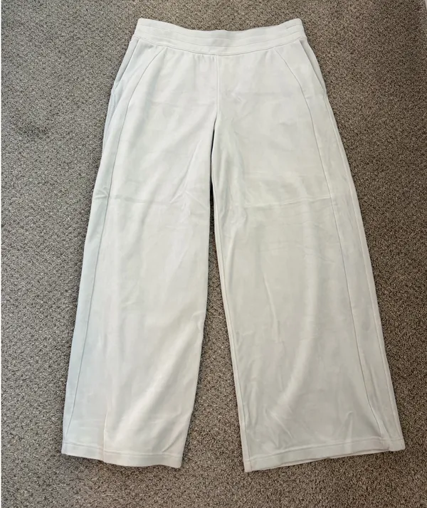 Lululemon Sweatpants - Image 3