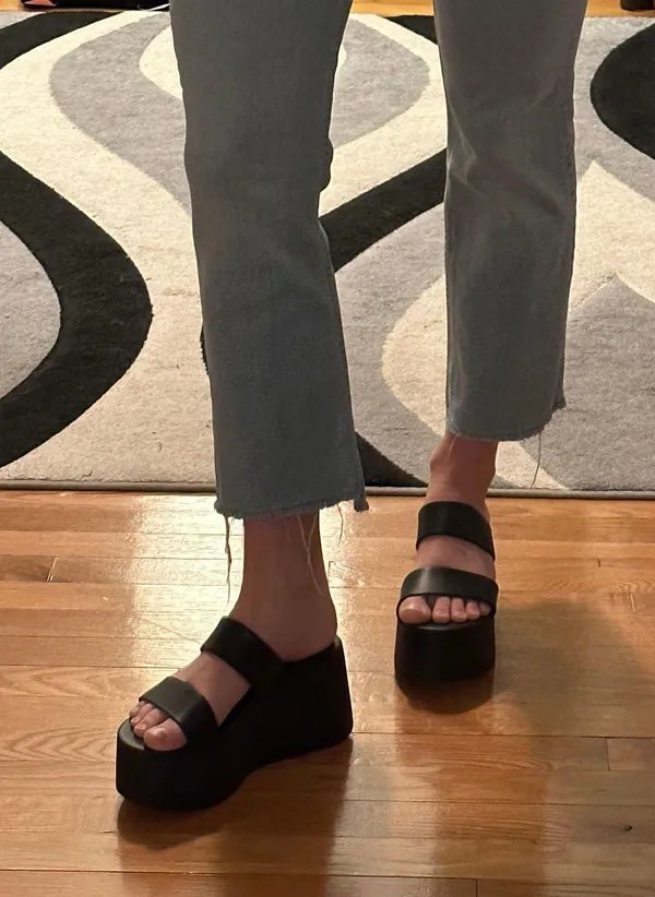 Steve Madden Platform Sandals - Image 3