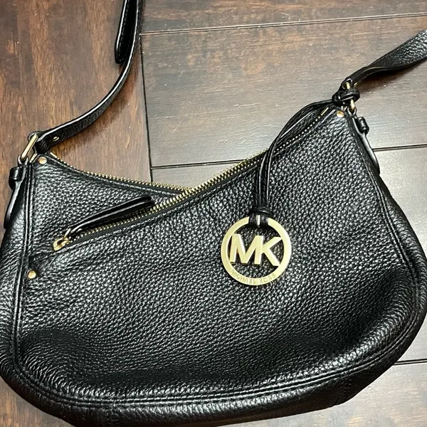 Michael Kors crossbody - Image 2