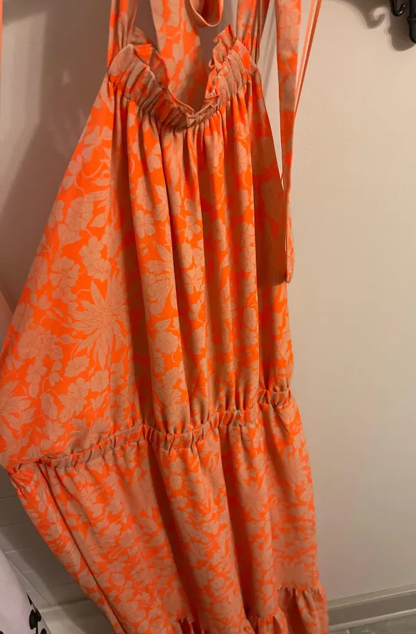 Chelsea28 Halter Midi Dress - Image 4