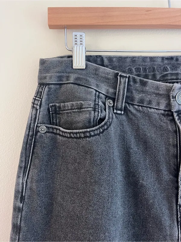 American Eagle Curvy Mom Jeans - Size Women’s 4 Short - Image 5