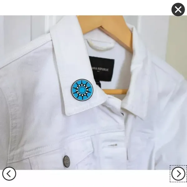 NWT Marvel Arc Reactor Pin - Image 5