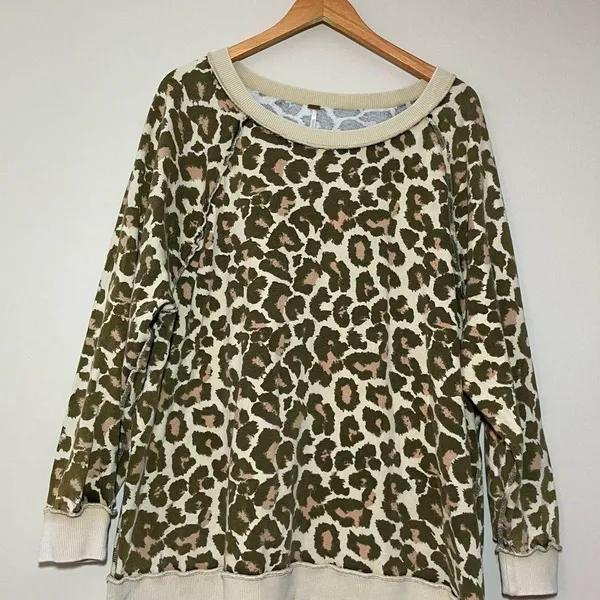 Free People Go Get On Oversized Leopard Pullover Sweatshirt - Image 2